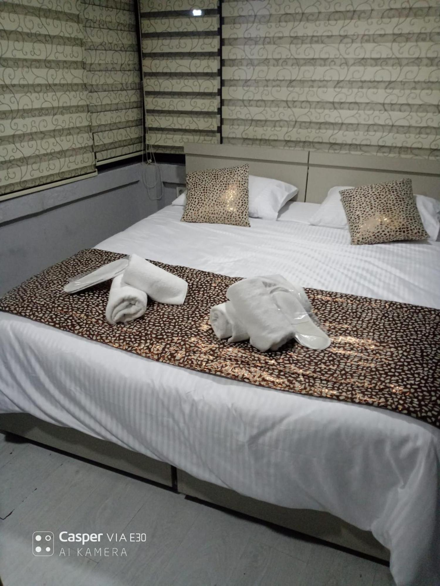 Taksim City Hotel Istanboel Buitenkant foto