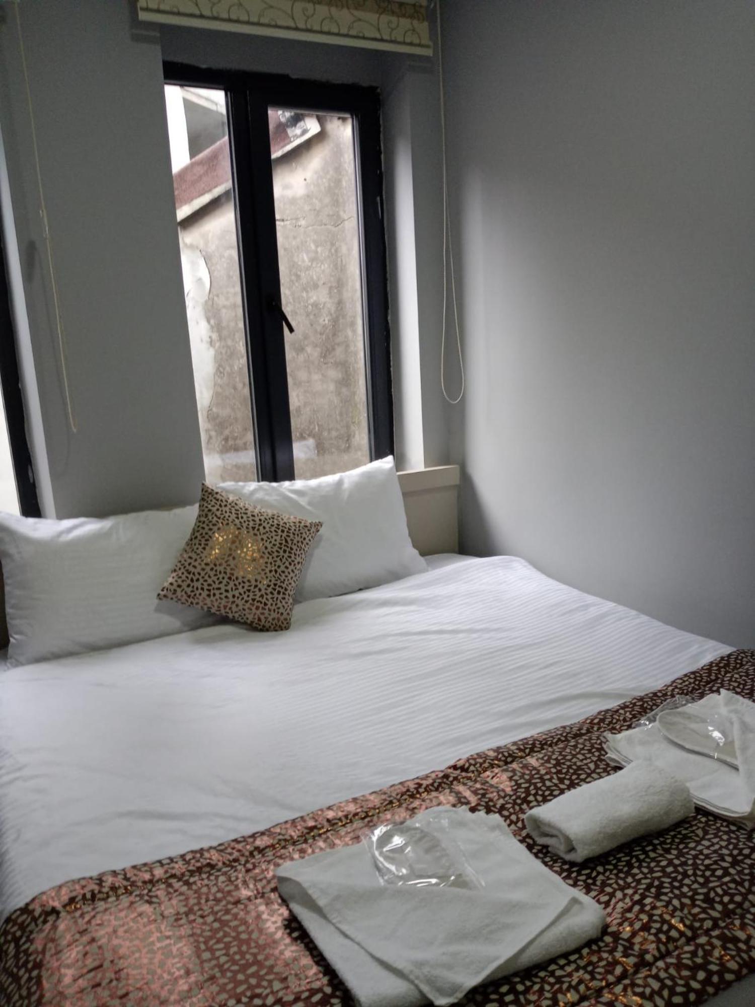 Taksim City Hotel Istanboel Buitenkant foto