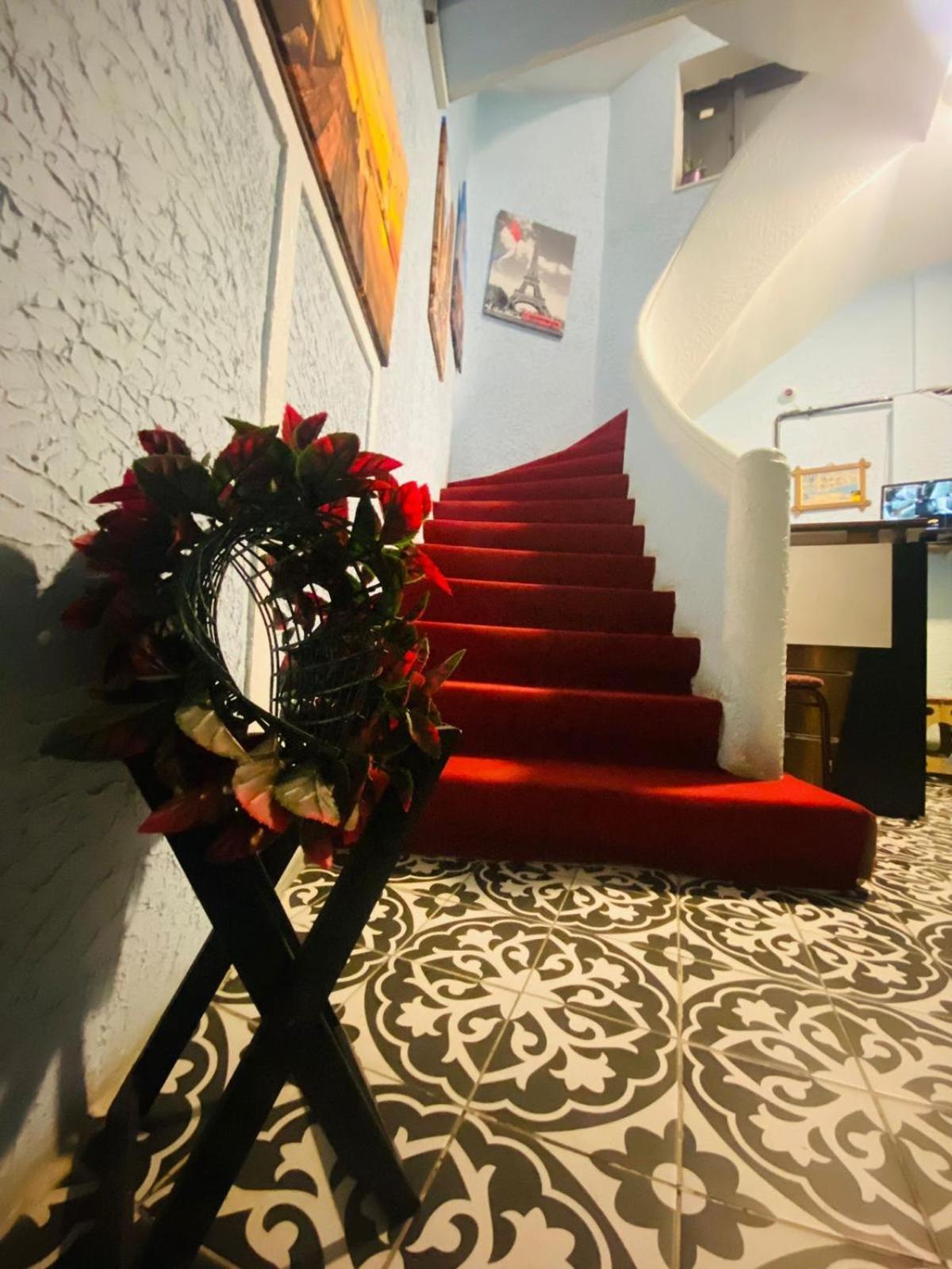 Taksim City Hotel Istanboel Buitenkant foto