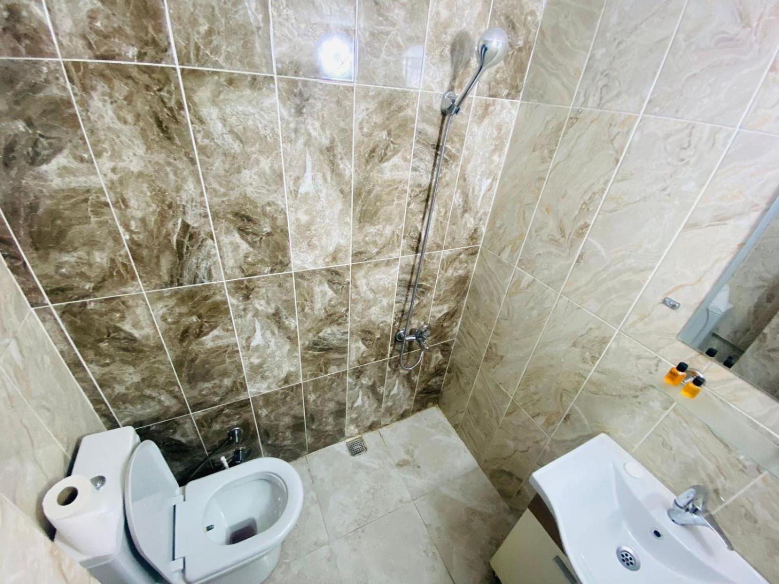 Taksim City Hotel Istanboel Buitenkant foto